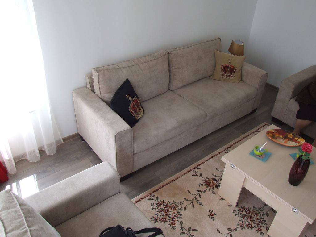 Anca Apartment Braşov Exteriör bild